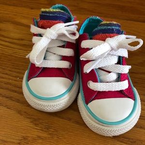 Converse ~~ Red Toddler Size 5~~ New without Box